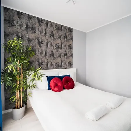 Apartmán Uroczy Apartament Obok Sky Towera